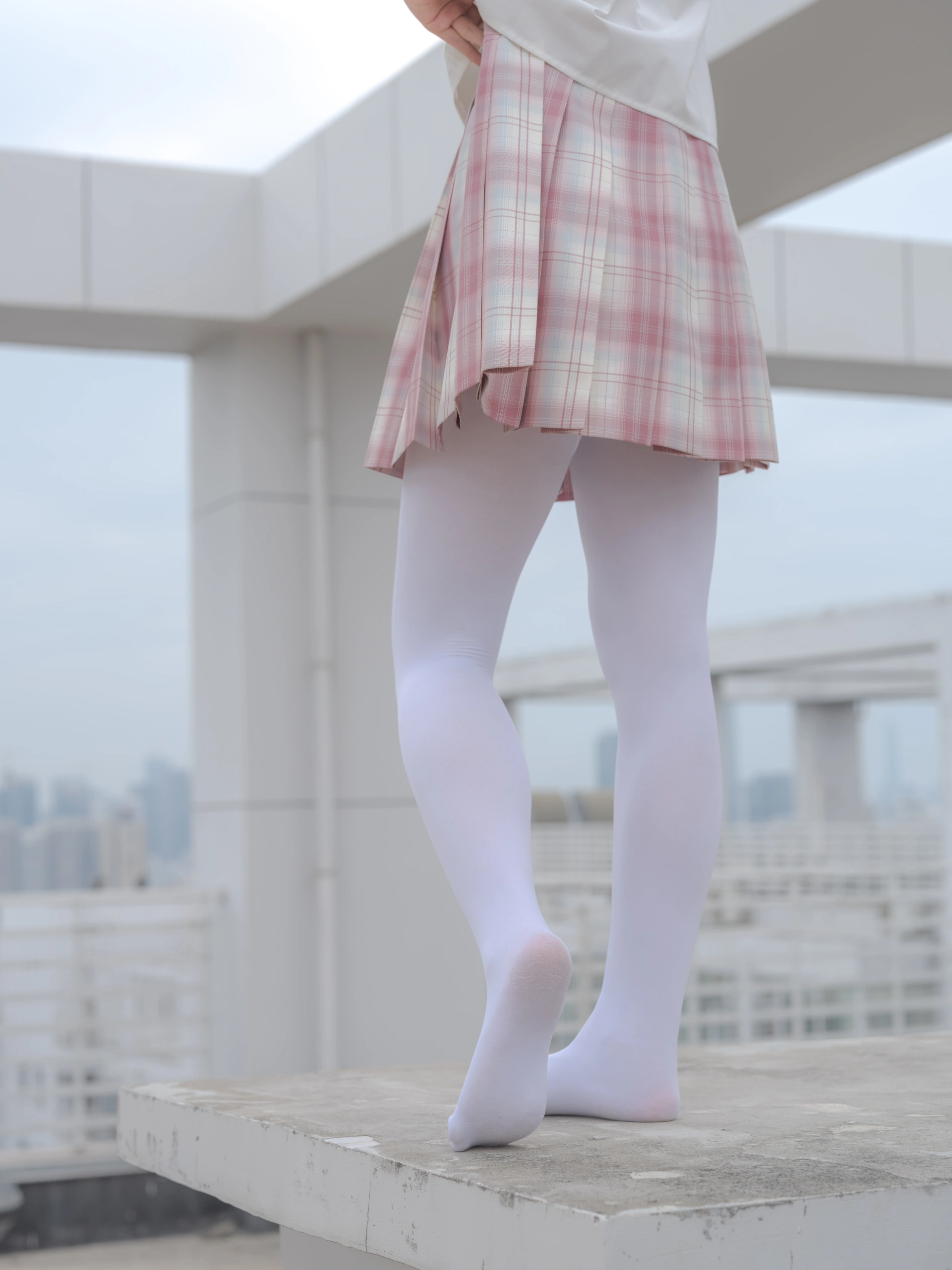 森萝财团写真 – 小圆 试拍 JKJK格子裙插图2